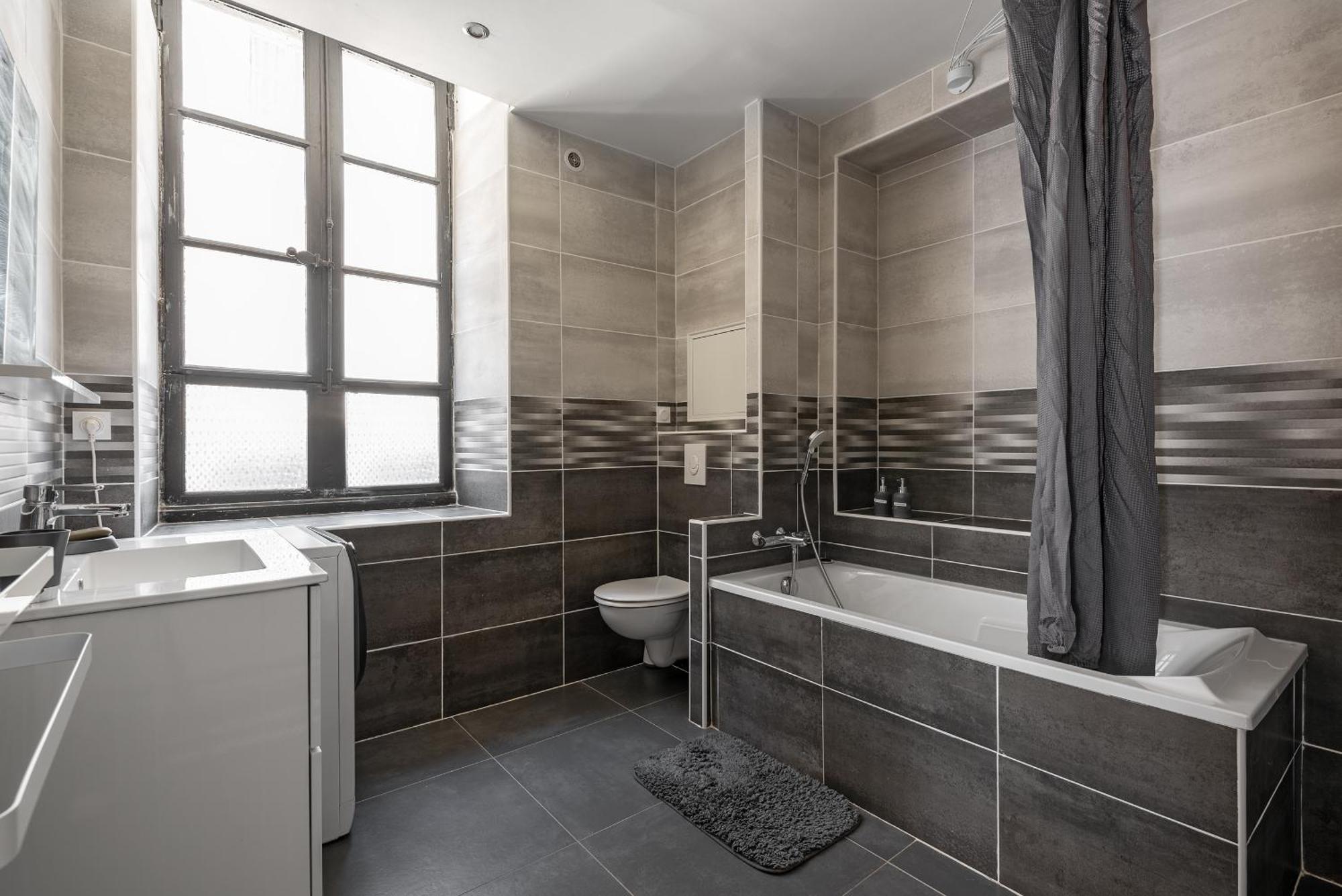 Apparemment Spacieux En Centre De Carcassonne Ngoại thất bức ảnh