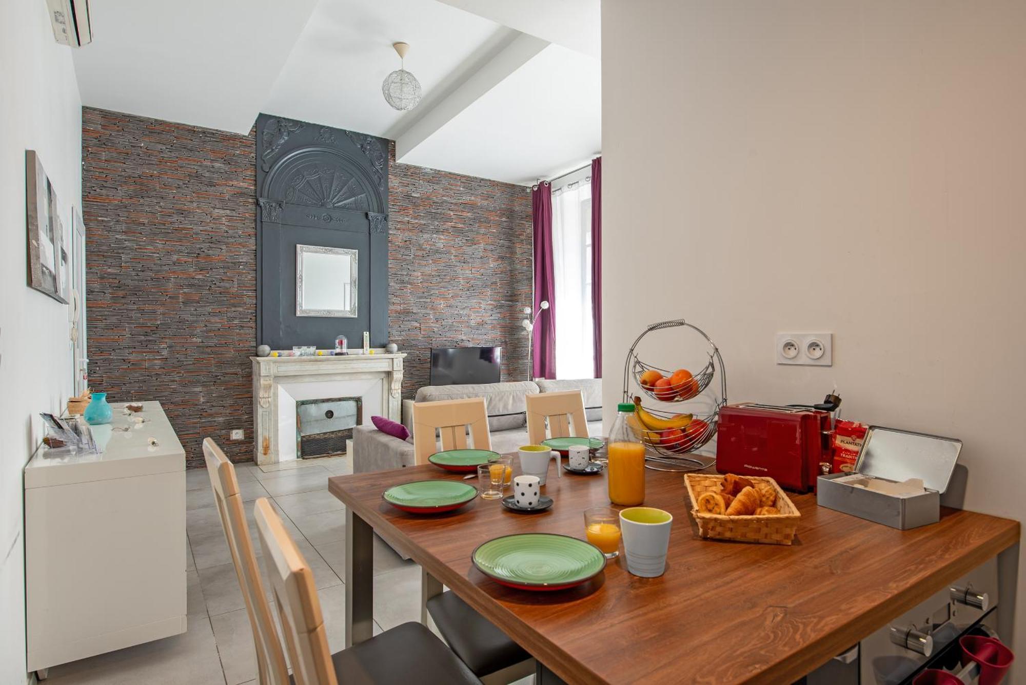Apparemment Spacieux En Centre De Carcassonne Ngoại thất bức ảnh